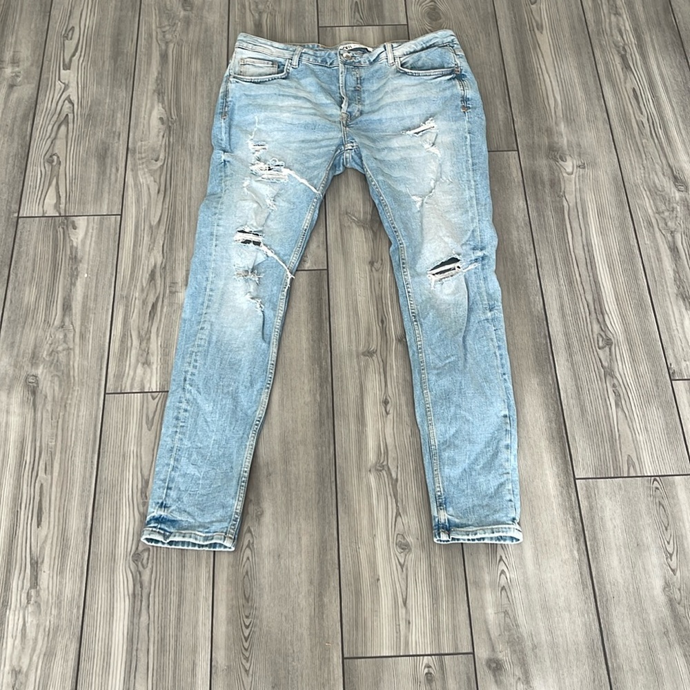 Men’s Zara jeans!!! Like new!!